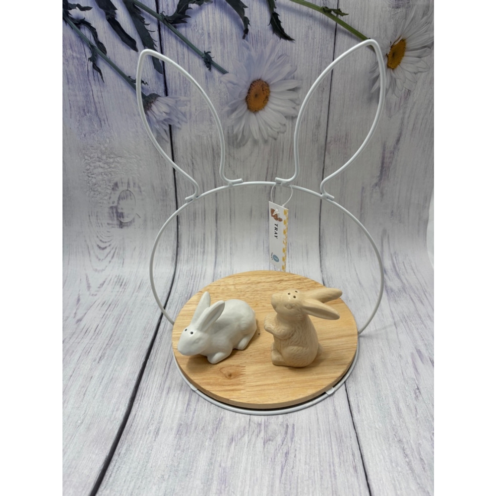 Easter bunny tray with Bunny Salt and Pepper Shakers White and tan